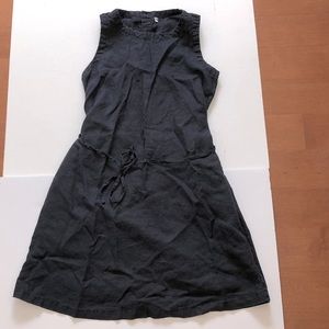 Linen dress with pockets